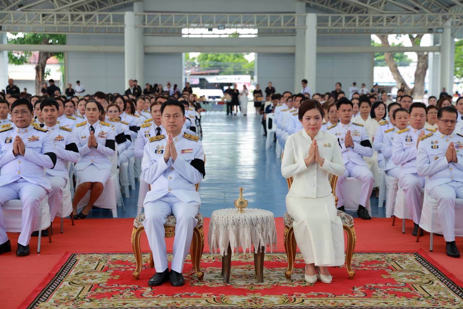 title - วันอังคารที่ 9 มิถุนายน 2569 นายประเสริฐ กาญจนเกียรติกุล ปฏิรูปปที่ดินจังหวัดบุรีรัมย์ มอบหมายให้นางสาวมณฑิรา ปานคง ผู้อำนาวยการกลุ่มการเงินบัญชีฯ พร้อมด้วยเจ้าหน้าที่ ส.ป.ก.บุรีรัมย์ ร่วมรัฐพิธีวันที่ระลึกคล้ายวันสวรรคต พระบาทสมเด็จพระปรเมนทรมหาอานันทมหิดล พระอัฐมรามาธิบดินทร